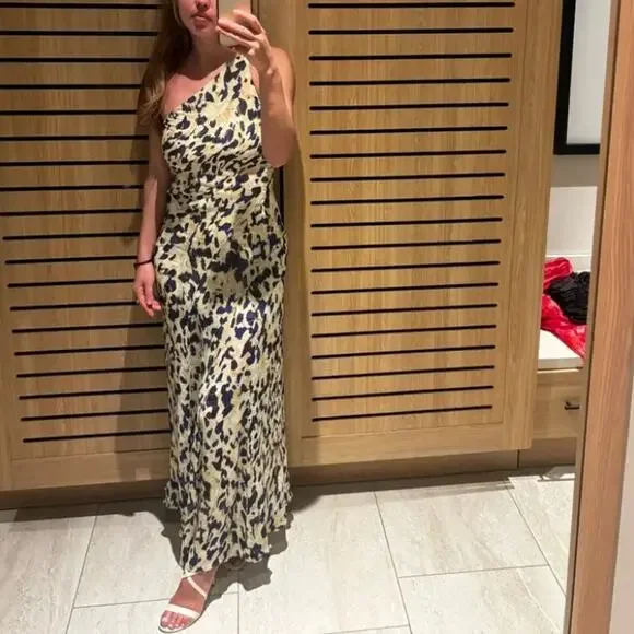 Shona Joy Abstract Chiffon Gown SIZE 4 One Shoulder Dress Formal Designer $480 - Picture 5 of 13